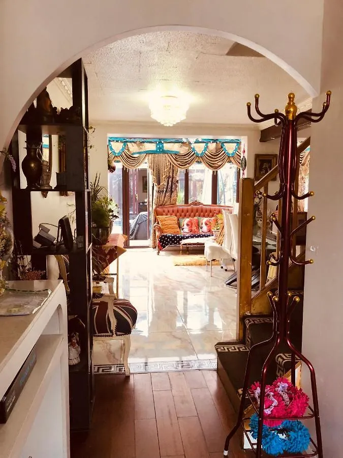 Nyaraló Cheerful 4 Bedroom House With Garden Free Parking London Egyesült Királyság